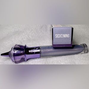 Jeffree Star The glosss in Sickening